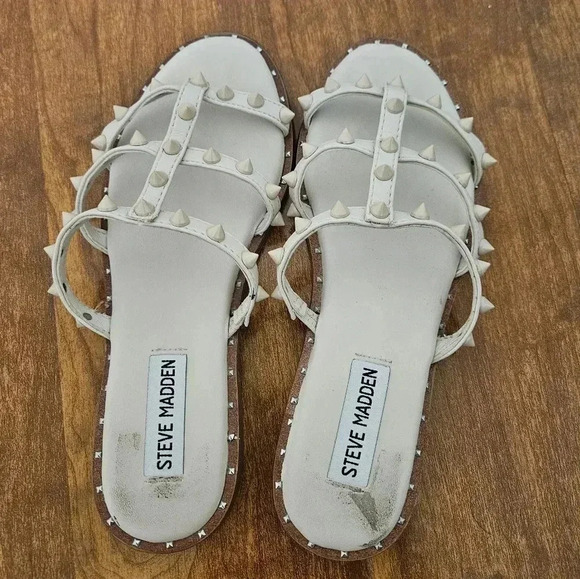 Steve Madden Slides - Picture 1 of 4